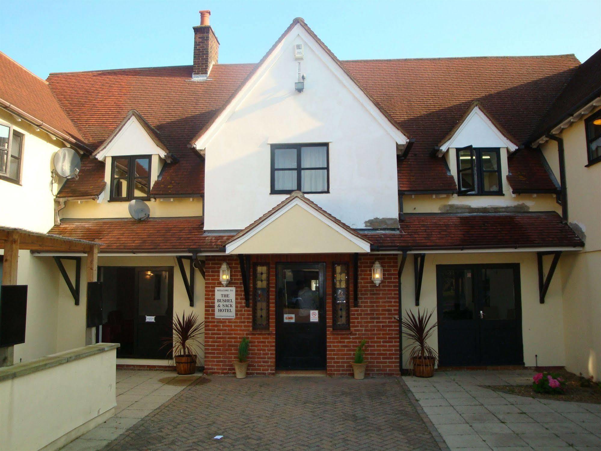 Stansted Skyline Hotel 大邓莫 外观 照片